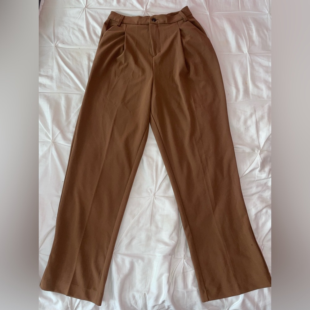 Fashion Nova - Hailey Trouser Pant - Size Large - Brown - Never worn - Tags on